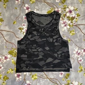 Train to be tank top